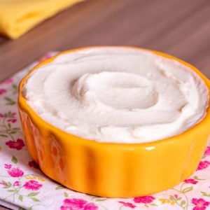 Receita de creme de ricota caseiro