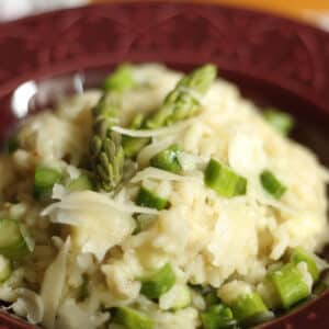 Risoto de Queijo Brie com Endívia e Aspargos