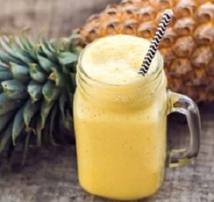 Ingredientes de Smoothie Proteico de Casca de Abacaxi