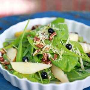 Ingredientes da Receita de Salada Jamie Oliver com Rúcula, Agrião, Pera, Noz e Parmesão