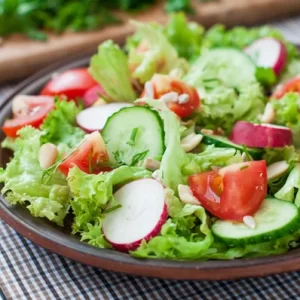 Salada com Pepino e Hortelã