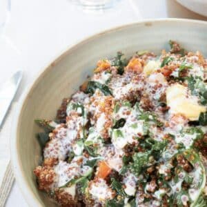 Receita de Bowl de Quinoa Proteico com Mix de Nuts Salgado